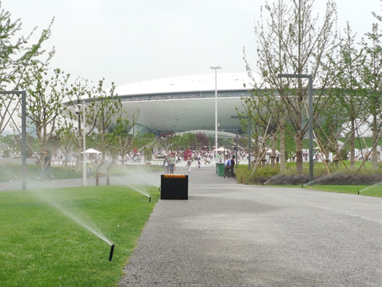  学校绿化景观运动场喷淋灌溉系统